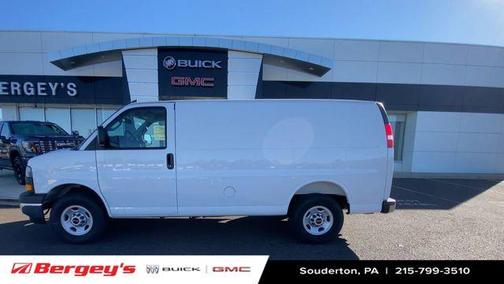 2025 GMC Savana 3500 Work Van