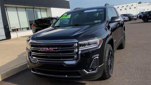 2022 GMC Acadia AT4
