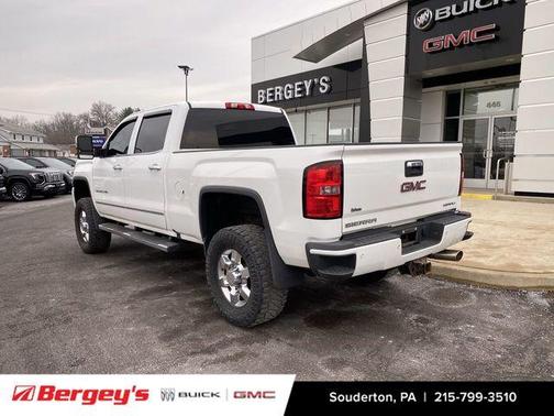 2016 GMC Sierra 2500 Denali