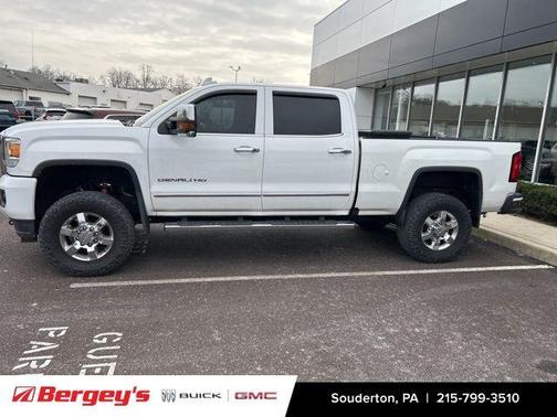 2016 GMC Sierra 2500 Denali