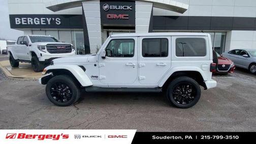 2022 Jeep Wrangler Unlimited Sahara High Altitude