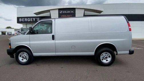 2021 GMC Savana 2500 Work Van