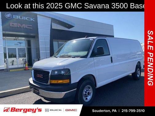2025 GMC Savana 3500 Work Van