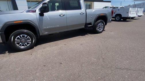 2025 GMC Sierra 2500 SLE