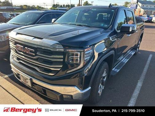 2022 GMC Sierra 1500 SLT