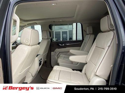 2022 GMC Yukon XL Denali