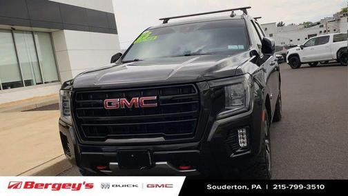 Onyx Black 2023 GMC Yukon AT4