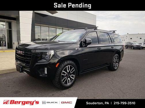 Onyx Black 2023 GMC Yukon AT4