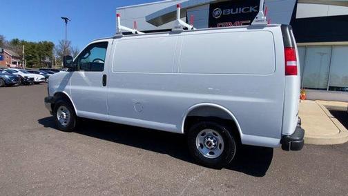 2025 GMC Savana 2500 Work Van