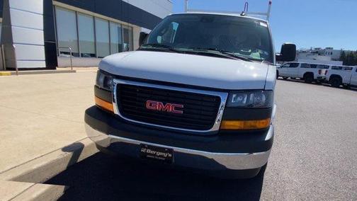 2025 GMC Savana 2500 Work Van