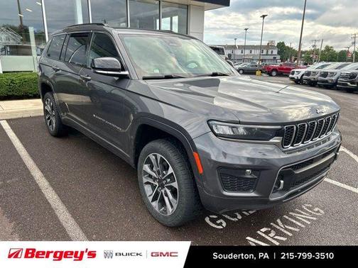 Metallic 2021 Jeep Grand Cherokee L Overland