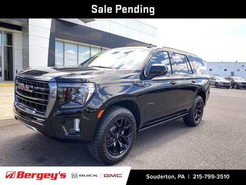 Onyx Black 2022 GMC Yukon AT4