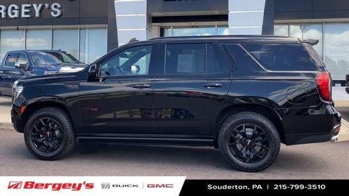 Onyx Black 2022 GMC Yukon AT4