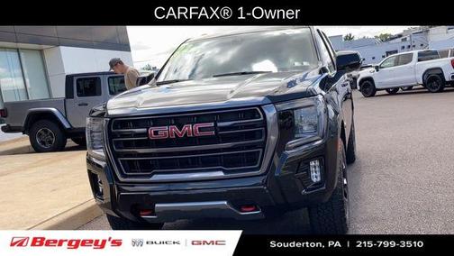 Onyx Black 2022 GMC Yukon AT4