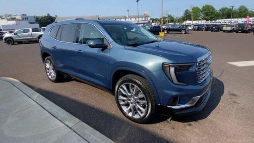 2025 GMC Acadia Denali