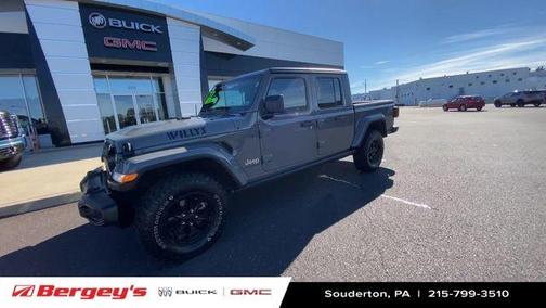 2022 Jeep Gladiator Sport