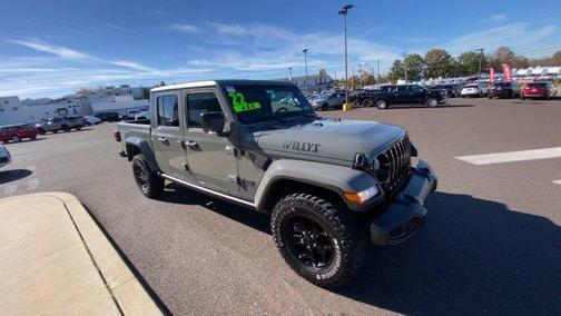 2022 Jeep Gladiator Sport