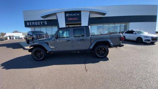 2022 Jeep Gladiator Sport