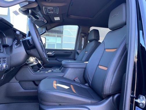 2025 GMC Sierra 2500 AT4