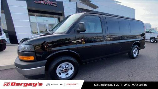 2025 GMC Savana 2500 LT