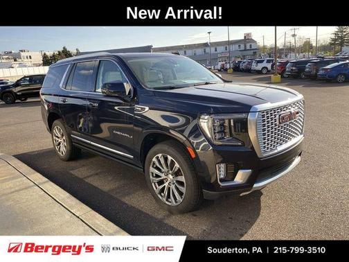 Midnight Blue Metallic 2021 GMC Yukon Denali