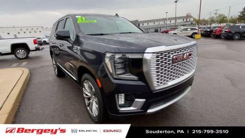 Midnight Blue Metallic 2021 GMC Yukon Denali
