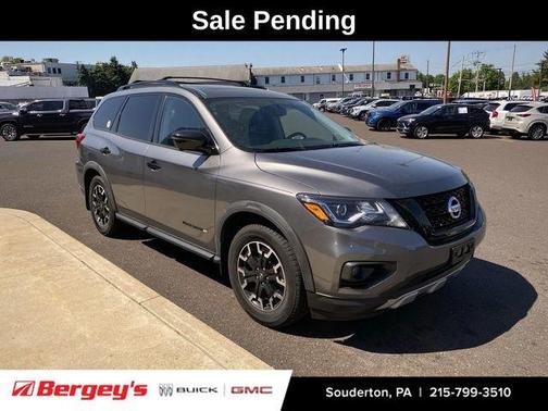 Gun Metallic 2020 Nissan Pathfinder SL