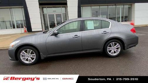 2013 INFINITI G37x Base