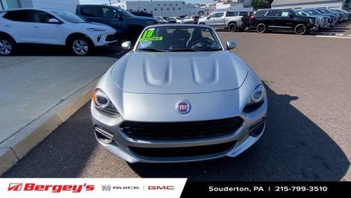 Chiaro Silver Metallic 2018 FIAT 124 Spider Lusso