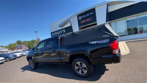 2017 Toyota Tacoma TRD Sport