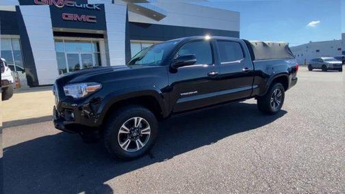 2017 Toyota Tacoma TRD Sport