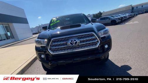 2017 Toyota Tacoma TRD Sport