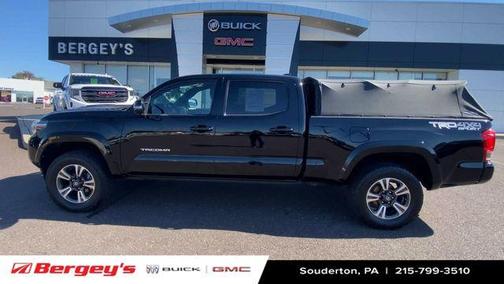 2017 Toyota Tacoma TRD Sport