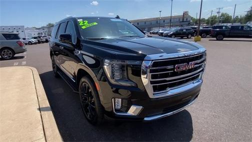 2022 GMC Yukon SLT