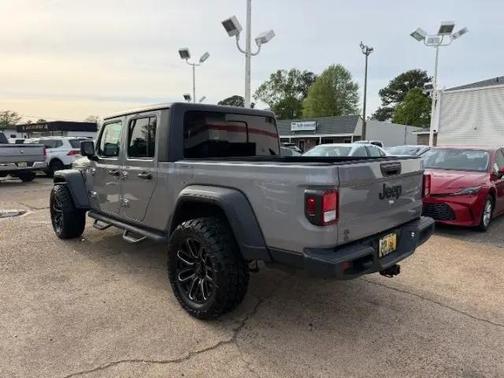 Billet Silver Metallic Clearcoat 2020 Jeep Gladiator Sport S