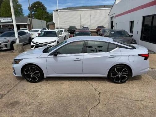 Bluestone Pearl 2025 Nissan Altima SR FWD