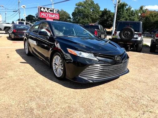 2020 Toyota Camry XLE