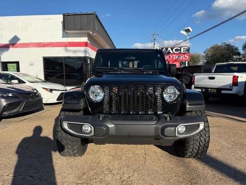 2023 Jeep Gladiator Sport S
