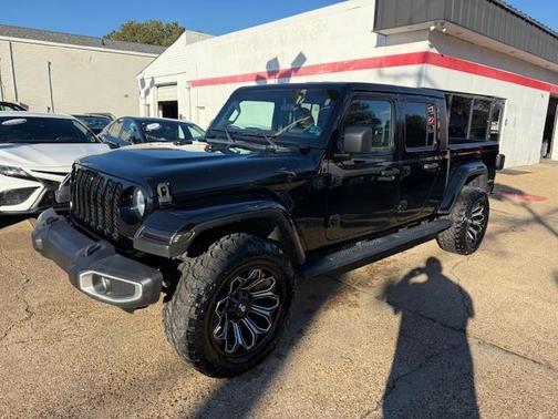 2023 Jeep Gladiator Sport S