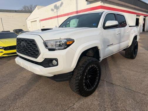 2022 Toyota Tacoma TRD Off Road