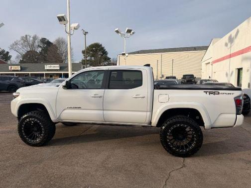 2022 Toyota Tacoma TRD Off Road