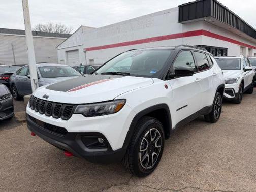 2024 Jeep Compass Trailhawk