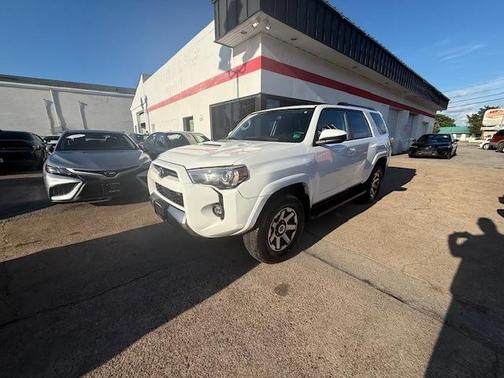2023 Toyota 4Runner TRD Off Road
