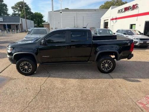 Black 2018 Chevrolet Colorado ZR2