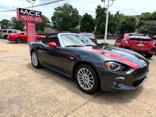2018 FIAT 124 Spider Base