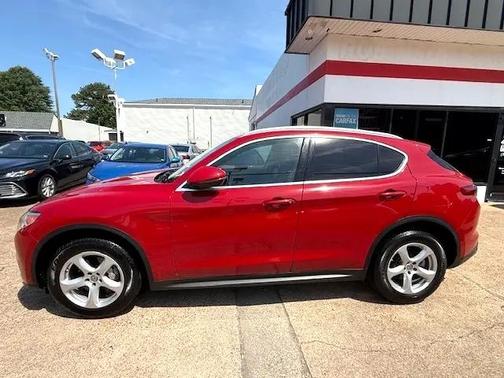 2020 Alfa Romeo Stelvio Base