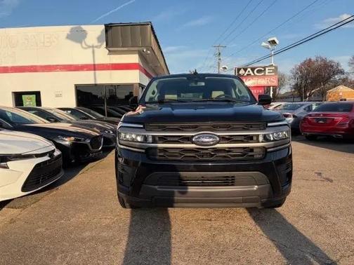2024 Ford Expedition Max XLT