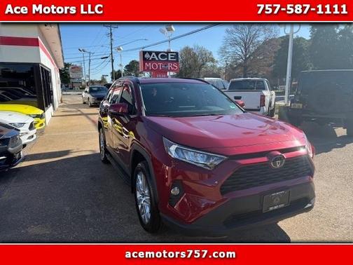 2020 Toyota RAV4 XLE Premium