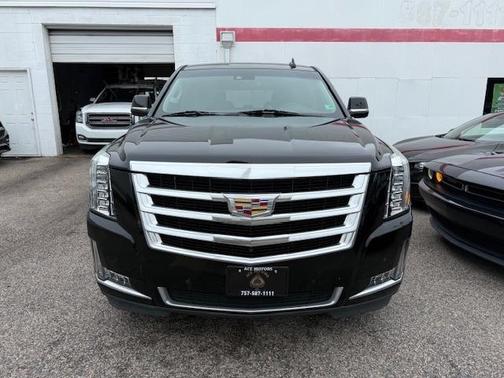 2019 Cadillac Escalade Luxury