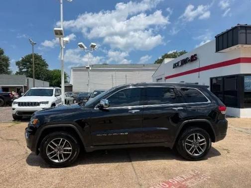 Diamond Black Crystal Pearlcoat 2022 Jeep Grand Cherokee Limited